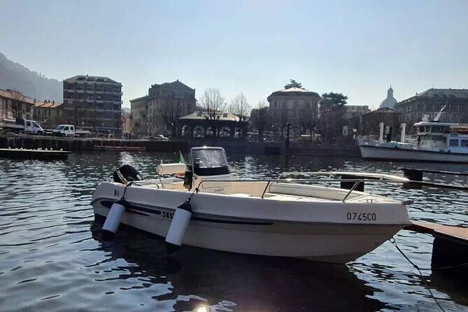1 Hour Boat Rental Without License 40cv Engine on Lake Como - Isola Comacina, Lenno, and Menaggio: the “shoreline payoff” stretch