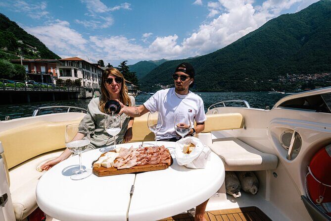 1 Hour Private Cruise on Lake Como Motoscafo Cranchi - The big idea: seeing Lake Como’s villa line in just 1 hour