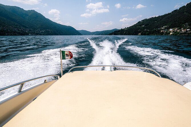 1 Hour Private Cruise on Lake Como Motoscafo Cranchi - Cernobbio shoreline: Villa d’Este and Villa Erba in one quick hit