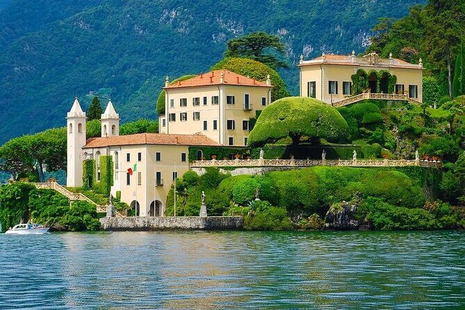 2 Hours Private Boat Tour Como - Villa Erba and the lakefront park show: the first big impression