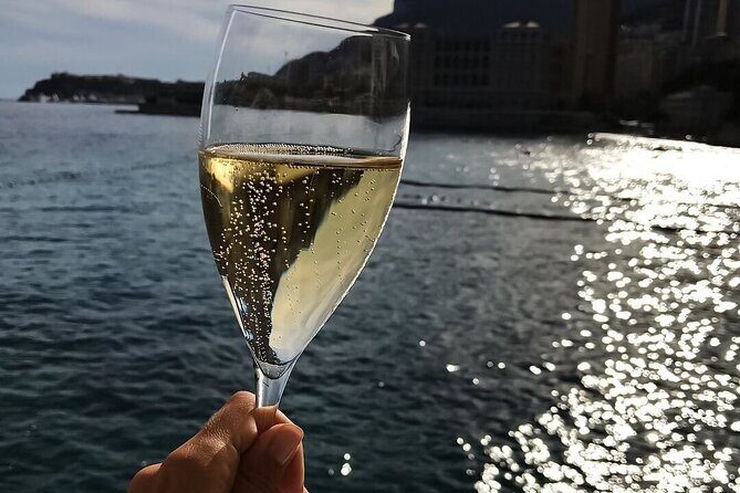 2 Hours Private Boat Tour Como - The villa circuit: Carlotta, a third-century residence vibe, and photo-friendly storytelling