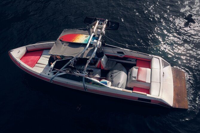2H Wakeboard and Wakesurf on Lake Como with Mastercraft Boat - First steps at Como’s dock: getting set before you ride