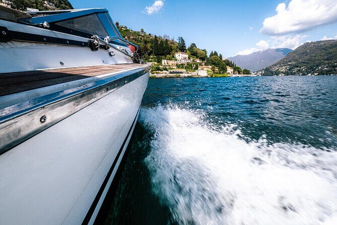 3 Hours Private and Guided Cruise on Lake Como by Motorboat - Villa Erba and Cernobbio: grand estates and a shore built for looking