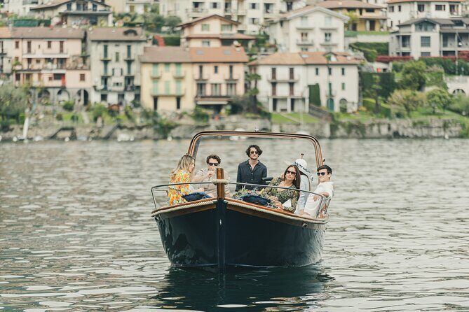 3 hours Private Boat Tour on Lake Como Bellagio - Isola Comacina: aperitif and a calm-bay swim possibility