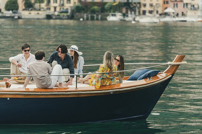 3 hours Private Boat Tour on Lake Como Bellagio - Meeting in Lezzeno and planning your pickup without stress