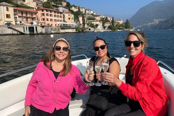 6 hour boat tour with captain on Lake Como - Western-shore villa legends: Churchill, Clooney, Versace, and the famous names