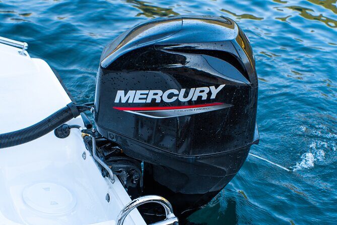 Be the Captain : Drive Your Own Boat on Lake Como - Who This Boat Rental Fits Best (and Who Should Rethink It)