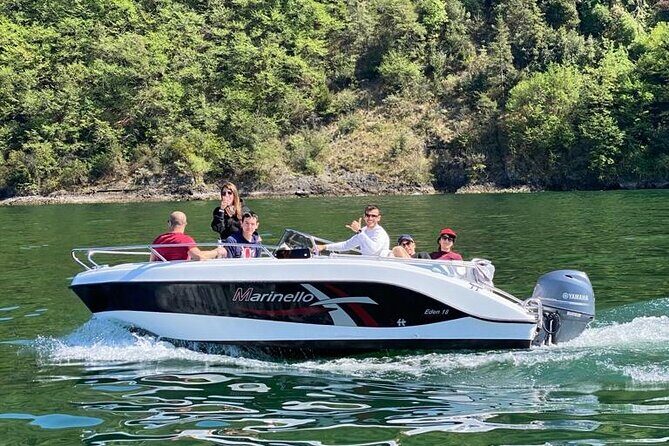 Boatparty Shared Tour on Lake Como–2 Hours of Villas, Wine & Swim - Isola Comacina: A Real Swim Break and a Glass of Prosecco