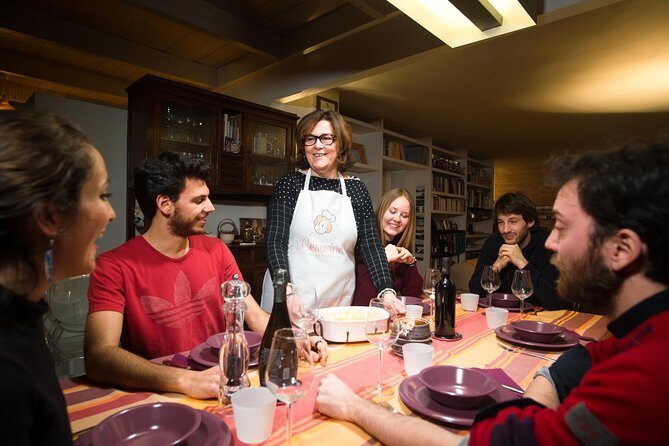 Cernobbio: Show Cooking & Dining at a Local’s Home - Key highlights at a glance