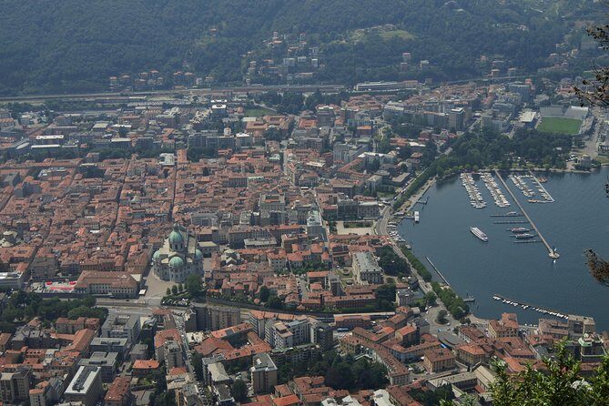 Como city and its History Exclusive Walking Tour (1 h from Milan) - Meeting at Piazza Cavour: Start Smart, Not Stressed