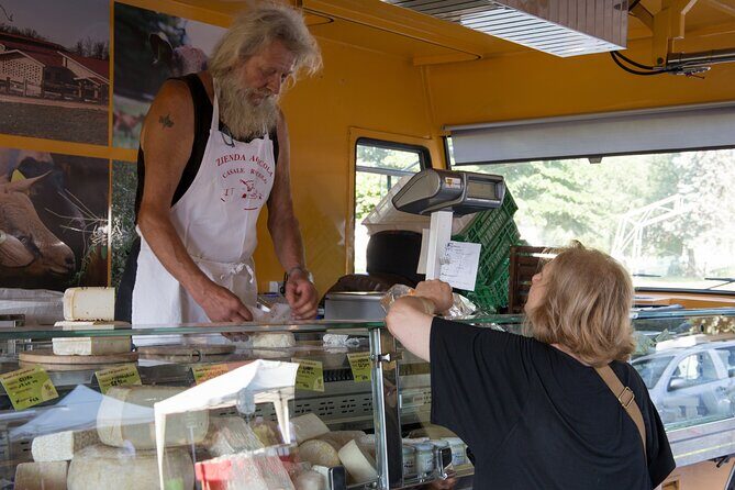 Como Food Tour and the Farmers Market - How the Como Food Tour makes your day easier