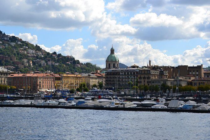 Como: Guided City Tour - Piazza Cavour: the best first photo and a smart launch point