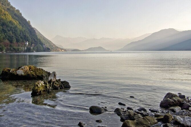 Como Walking Tour with Audio and Written Guide by a Local - Tempio Voltiano: Volta’s story and an optional entry ticket