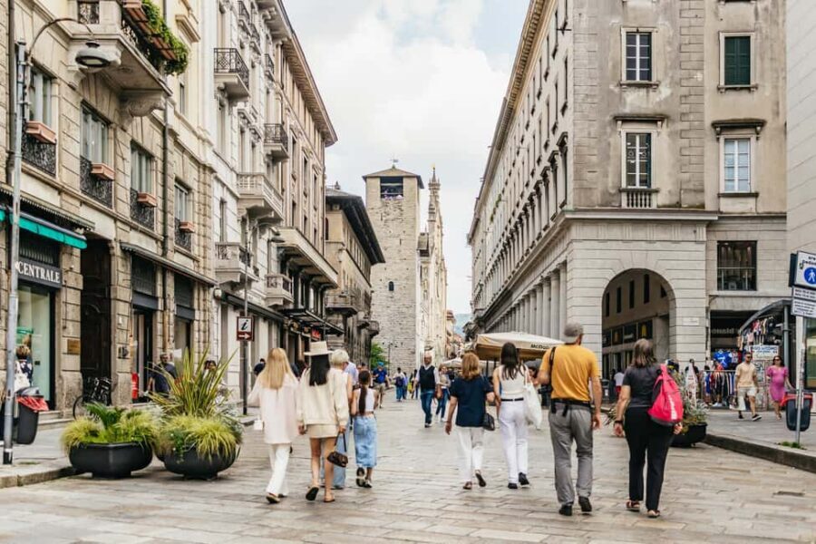 From Milan: Lake Como Cruise with Visits to Como & Bellagio - Arriving back on land: Como’s medieval center and what to do with 1.5 hours