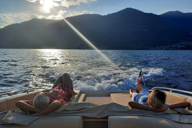 Grand Tour, 1h to 4h private luxury speedboat at Lake Como - Aristocratic villa cruising and the Ocean’s Twelve style view