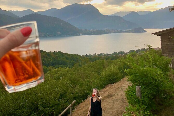 La 'Dolce Vita' Hike to Mountain House with Lake View Aperitivo - What to bring (so the walk and sunset are comfortable)