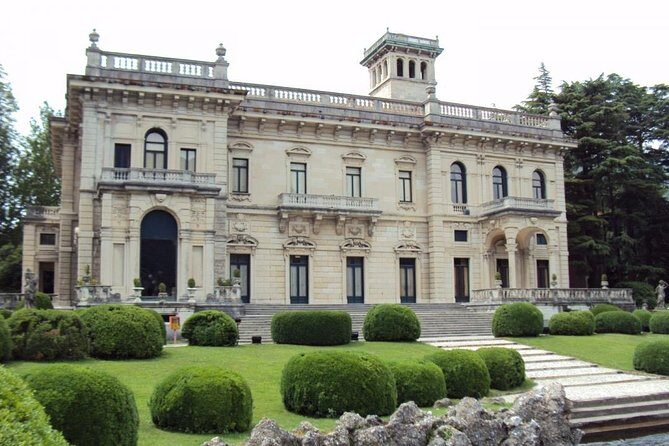 Lake Como and its villas tour - The Marquis Clerici Baroque mansion: Flaubert and Stendhal’s garden and a Canova-led collection