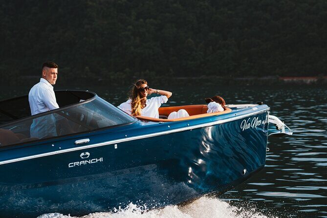 Lake Como: dream private luxury boat experiences - Moltrasio to Laglio: Versace and Clooney as part of the Como story