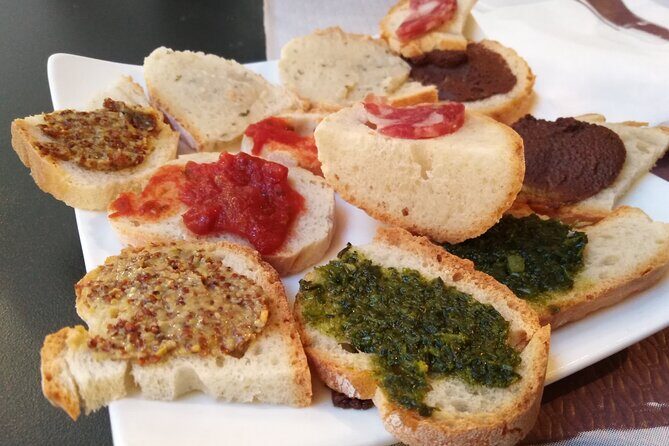 Lake Como Food Tour - Eat like a real Local - Via Pietro Boldoni Pizza by the Slice: The Fast Stop You’ll Want More Of