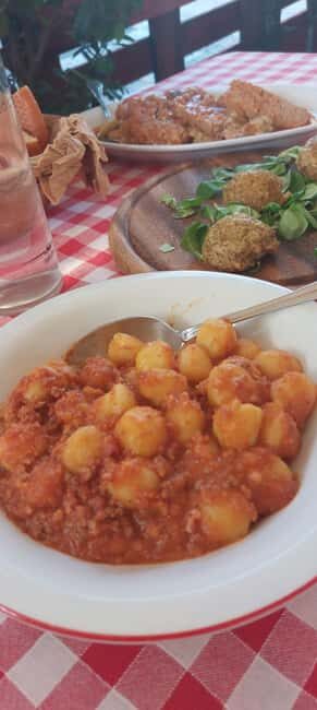 Lake Como: Food Walking Tour - Polenta, Sciat, and Nuvola Cake: The Como-Alps Sweet Spot