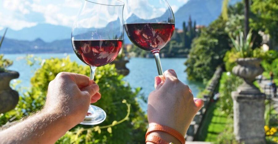 Lake Como: Winery Tour with Wine Tasting - What’s in the tasting: 3 wines, olive oil, ham, cheese, and house bread