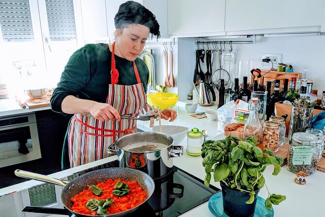 Learn How to Make Homemade Pasta. Como Area - Meeting at Via Cinque Giornate and Settling In