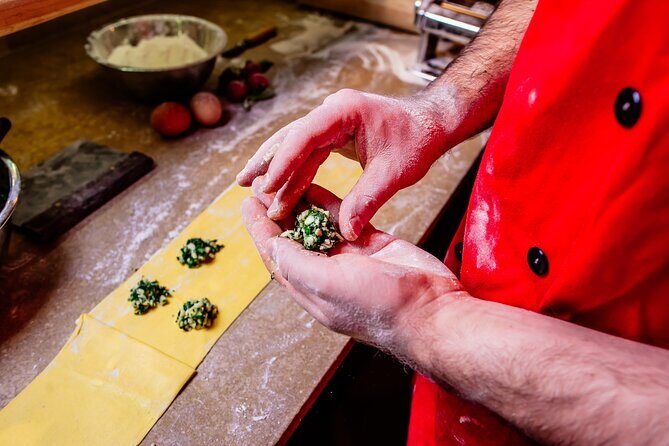 Luxury Cooking Class with a Chef in Bellagio - Price and value: what $590.28 really buys you
