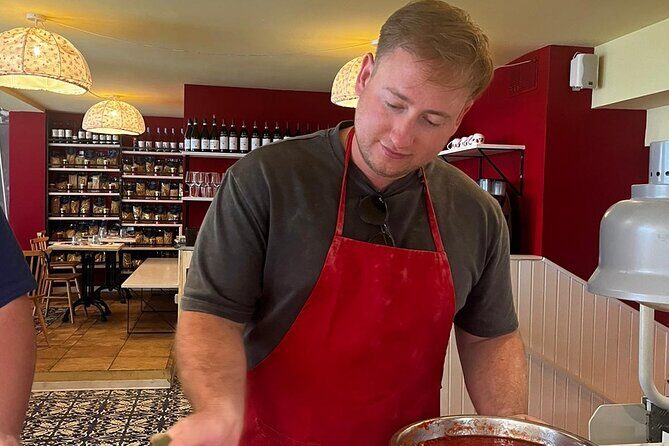 Premium Pizza Making Class at a Pizzeria in Como - Bruschetta first: what it sets up (and why it’s smart)