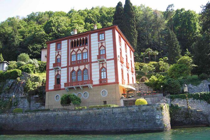 Private 1 hour Boat Tour Como Lake Como - Cernobbio, Laglio, Torno, Blevio: the postcard stretch with big names