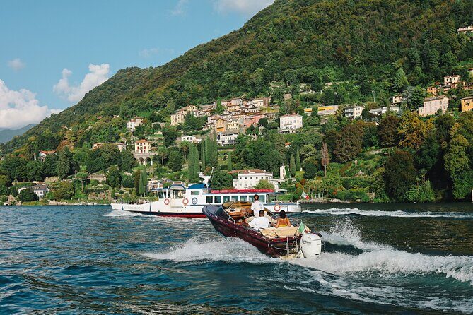 Private Boat Tour Como Wooden Classic Boat - On-board comfort: what the wooden boat gets right (and what can disappoint)