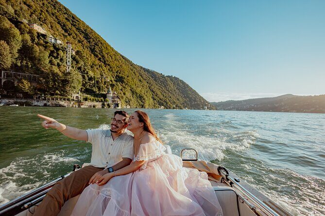 Private Boat Tour Como Wooden Classic Boat - Finding the boat: Como’s Lungo Lario meeting point