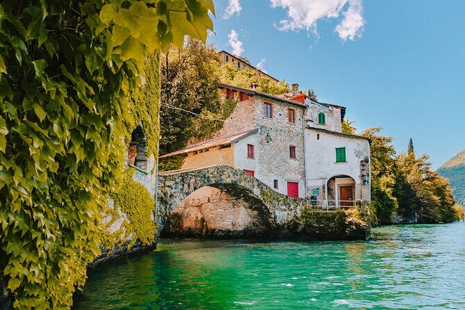Private Boat Tour on Lake Como with Exclusive Sport Cruiser - Como and Cernobbio: Villa Olmo, Villa Pizzo, and the Villa d’Este bay feel