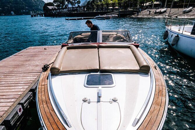 Private Boat Tour with Open Bar Lake Como 7 Pax - Moltrasio and Laglio: celebrity villas (best from water level)