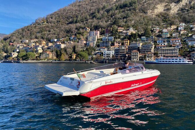 Private Cruise on Lake Como with Luxury Motorboat from 1H to 4H - Laglio and the George Clooney connection