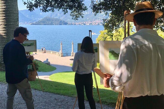 Private painting class on Lake Como shores Bellagio - Pigment making + watercolor technique you can repeat at home