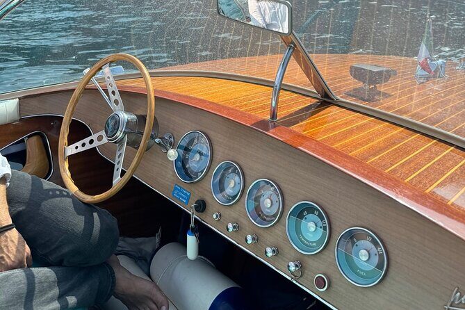 Private tour in classic wooden boat - Key things that make this tour worth your time