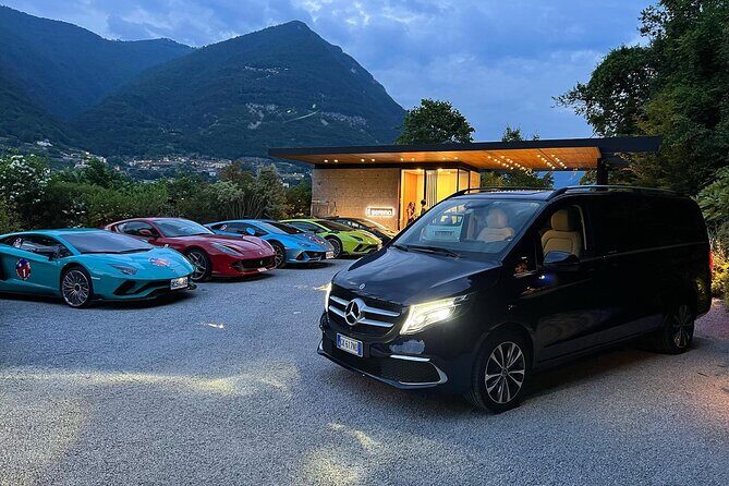 Private Transfer from Como City to Milan Airports - Meeting at Piazza Cavour: the easiest place to start