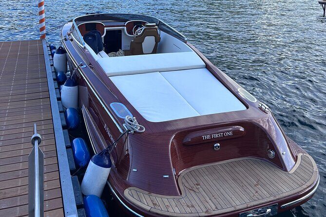 Private wooden boat tour on Lake Como - Tremezzina and Tremezzo: botanical gardens and grand hotels
