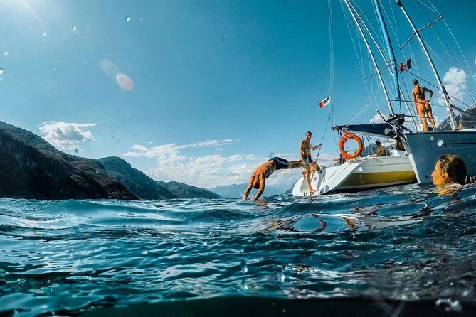 Sailing Experience on Lake Como: Fun, Relax and Adventure! - Meeting at Porto di Valmadrera Parè (2:00 pm start)