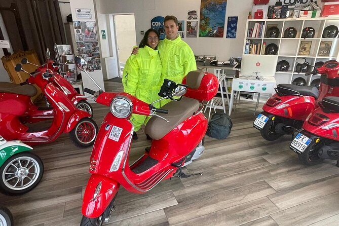 Vespa tour adventure on the lake - What the $300.38 price really covers (and what it doesn’t)