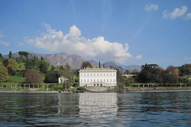 Villa Balbianello and Flavors of Lake Como Walking and Boating Full-Day Tour - Varenna’s steep streets, olive-oil tasting, and Castello di Vezio